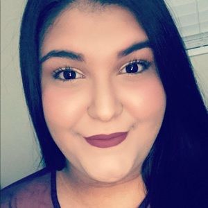 Meet your Posher, Joanna